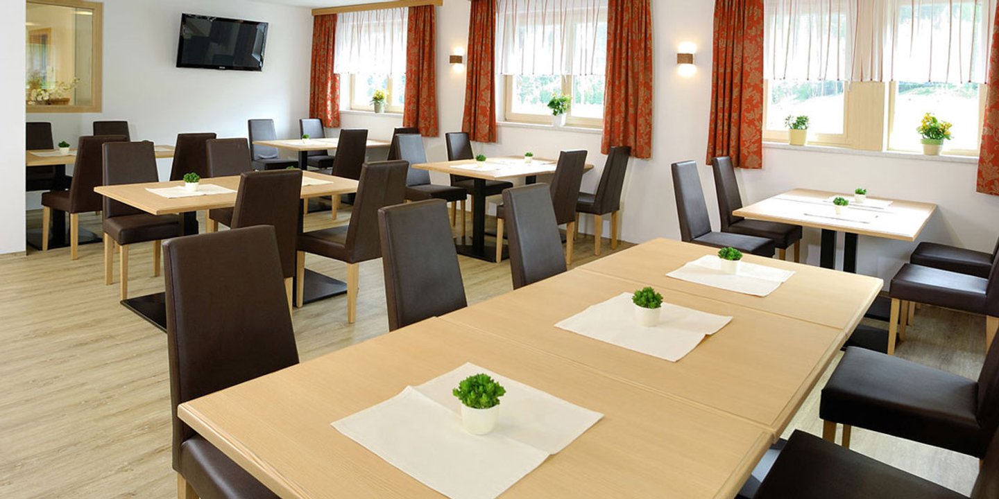 Frühstücksraum des Hotel Garni Dorfblick in St. Anton
