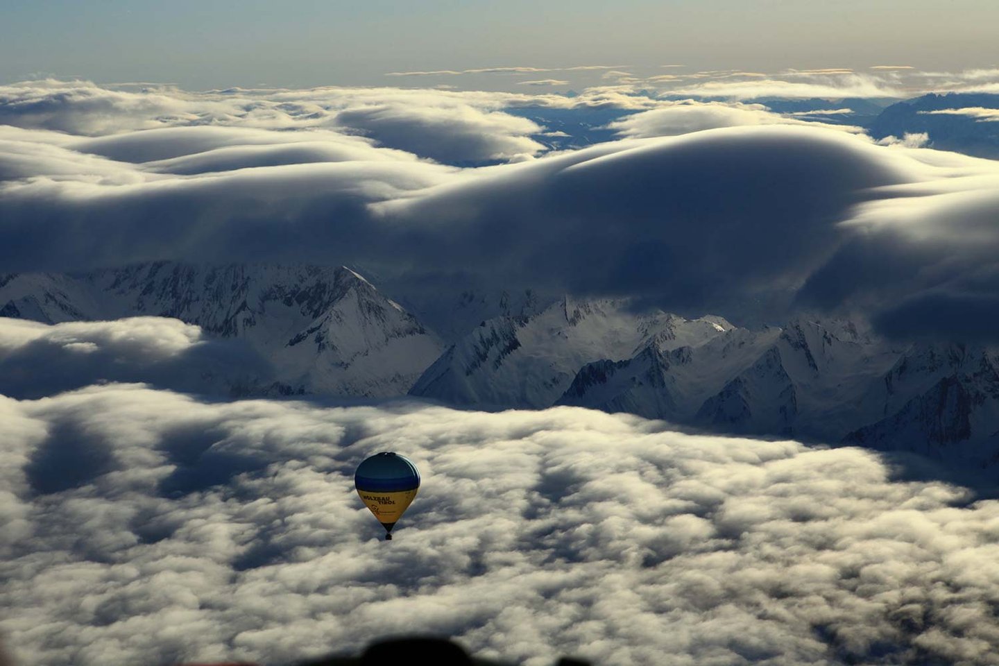 Wolkenmeer über den Bergen rund um St. Anton am Arlberg